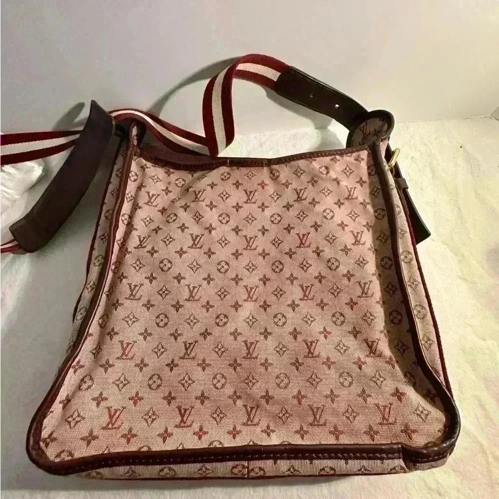 Louis Vuitton Medium Mary Kate Mini Lin Crossbody Shoulder Bag